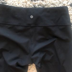 Lululemon leggings size 6 full length black